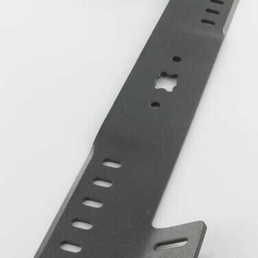 MTD Lawnmower blades sorted by lengthOE - 74204018A - Blade 475/17.5x25.4 mm